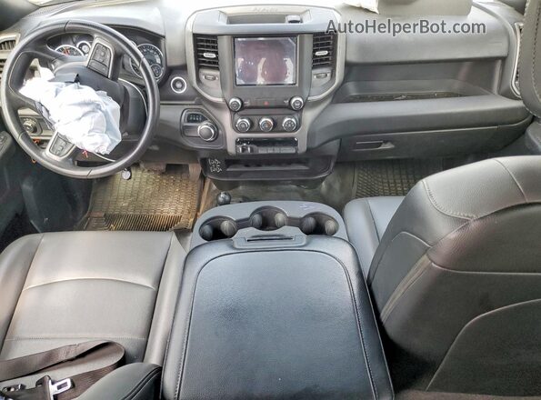 3C6UR5HJ1RG154959 2024 RAM 2500 Белый Вид щитка приборов