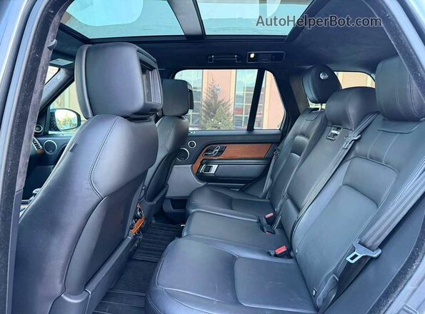 SALGS2RE1JA393000 2018 LAND ROVER RANGE ROVER Black Widok zestawu wskaźników