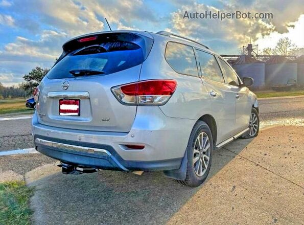 5N1AR2MN1GC668647 2016 NISSAN PATHFINDER Silver წინა ხედი