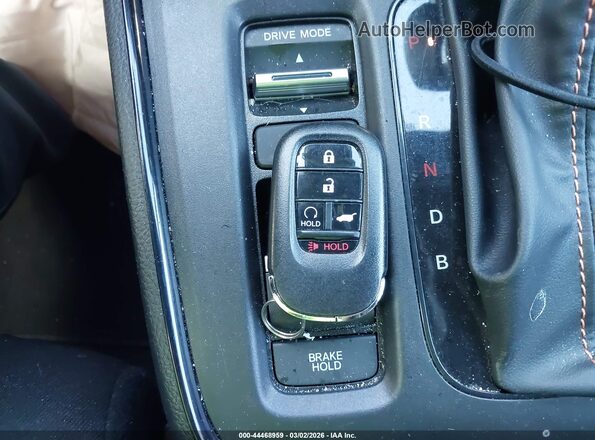 7FARS5H56SE011141 2025 HONDA CR-V HYBRID Черный Вид панели приборов