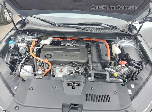 7FARS6H86SE067256 2025 HONDA CR-V Silver Engine compartment view