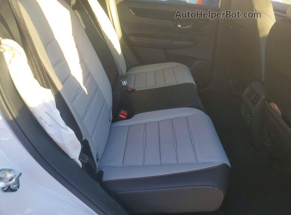 7FARS6H98TE057712 2026 HONDA CR-V White Вид задніх сидінь