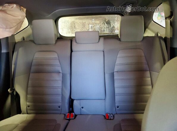 7FARW2H5XJE063440 2018 HONDA CR-V Charcoal Rear seats view