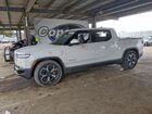 2023 Rivian R1t Adventure White vin: 7FCTGAAA2PN000420