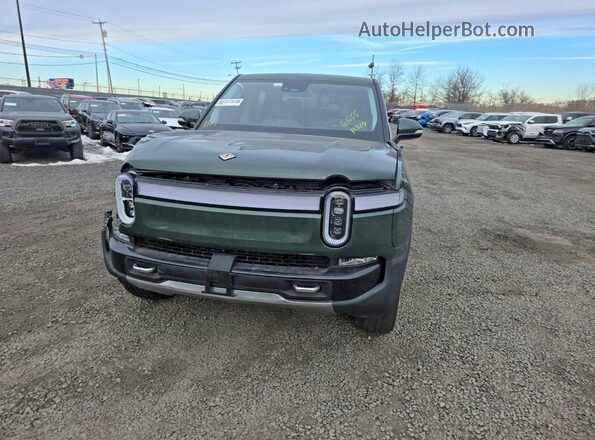 7FCTGAAL1PN024435 2023 RIVIAN R1T Зеленый Вид спереди
