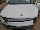 2023 Rivian R1t Adventure Белый vin: 7FCTGBAA5PN028136