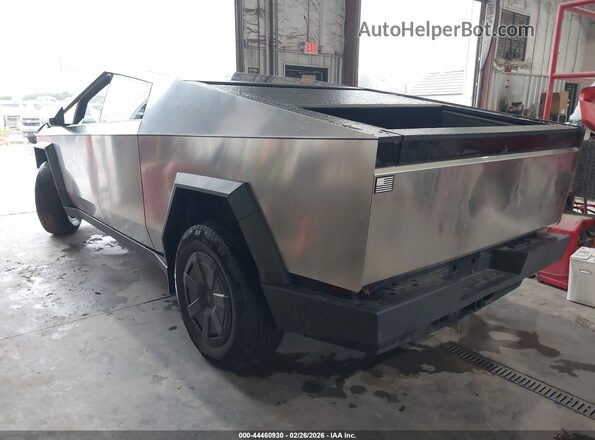 7G2CEHED1SA081551 2025 TESLA CYBERTRUCK Серебряный Задняя левая четверть