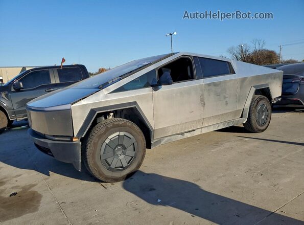 7G2CEHED2SA074365 2025 TESLA CYBERTRUCK Silver Front left