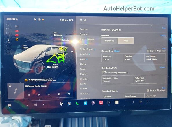 7G2CEHED6RA040486 2024 TESLA CYBERTRUCK Серебряный Вид щитка приборов