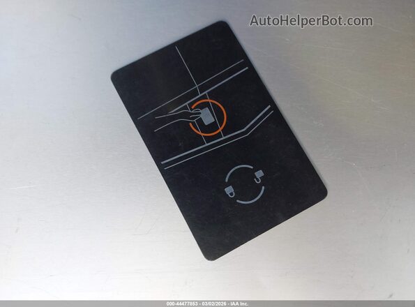 7G2CEHED7RA019100 2024 TESLA CYBERTRUCK Фиолетовый Вид панели приборов