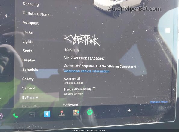 7G2CEHED9SA060947 2025 TESLA CYBERTRUCK Серебряный Вид задних сидений
