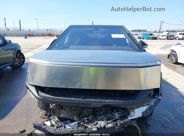 7G2CEHED9SA060947 2025 TESLA CYBERTRUCK Серебряный Вид щитка приборов