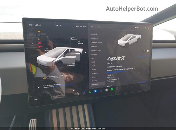 7G2CEHEE9SA062786 2025 TESLA CYBERTRUCK Серебряный 
