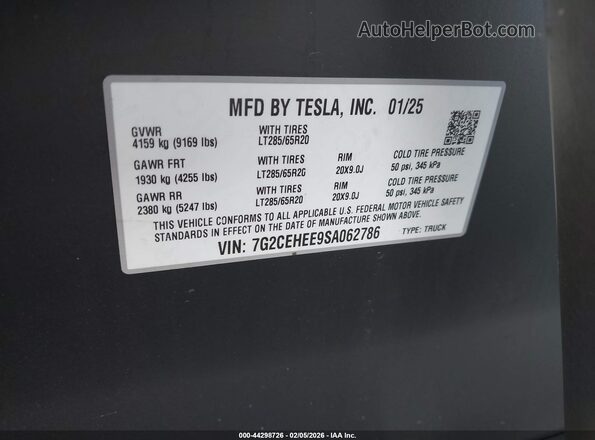 7G2CEHEE9SA062786 2025 TESLA CYBERTRUCK Серебряный Вид подкапотного пространства