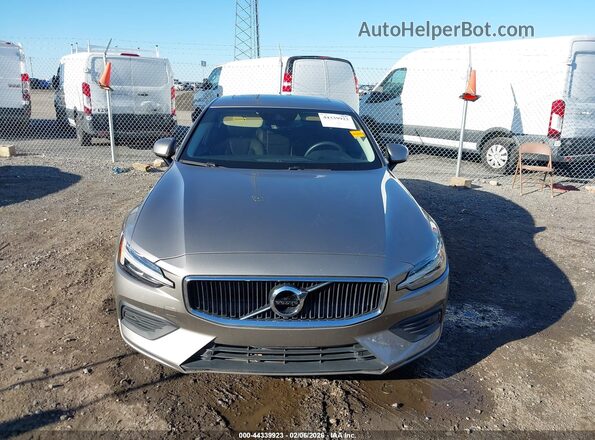 7JR102FK3KG006444 2019 VOLVO S60 Серый Вид щитка приборов