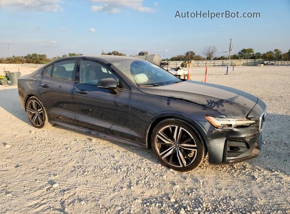 7JR102FM7KG006500 2019 VOLVO S60 Gray Przód prawy