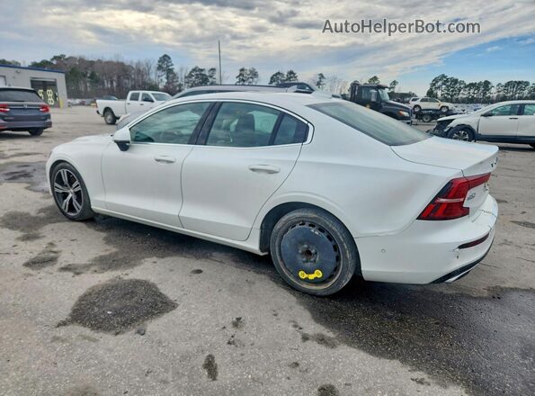 7JRL12FLXNG165397 2022 VOLVO S60 White Trasero derecho