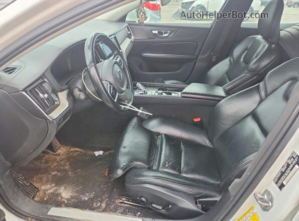 7JRL12FLXNG165397 2022 VOLVO S60 White Vista del salpicadero