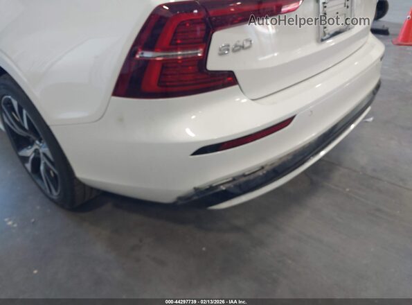 7JRL12GJ9SG362425 2025 VOLVO S60 Белый 