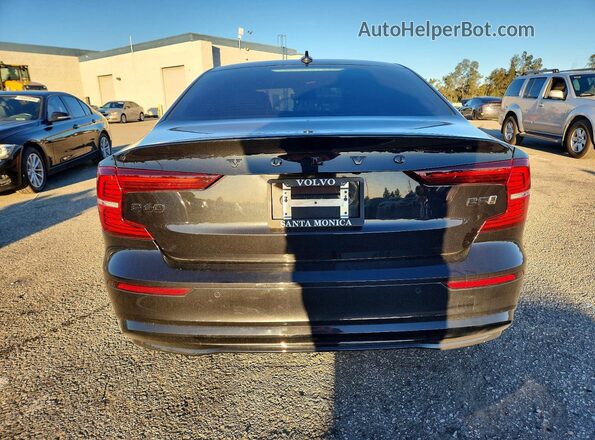 7JRL12TH7RG310417 2024 VOLVO S60 Черный Вид сзади