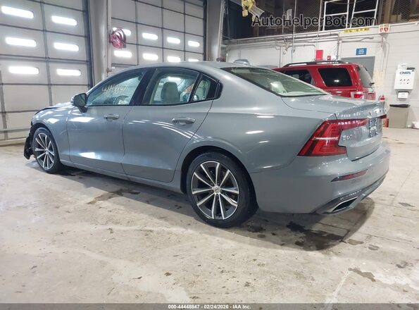 7JRL12TZ8NG189481 2022 VOLVO S60 Серый Задняя левая четверть