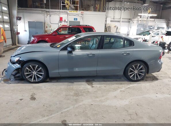7JRL12TZ8NG189481 2022 VOLVO S60 Серый Панорамный вид салона 360°