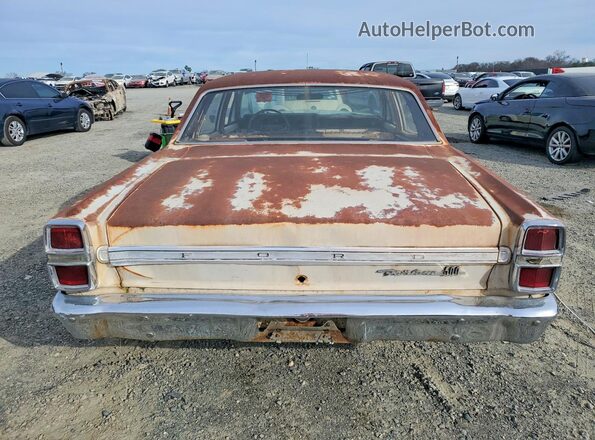 7K34C173717 1968 FORD CUSTOM Tan Widok z tyłu
