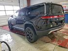 2024 Rivian R1s Adventure Черный vin: 7PDSGABA5RN035836