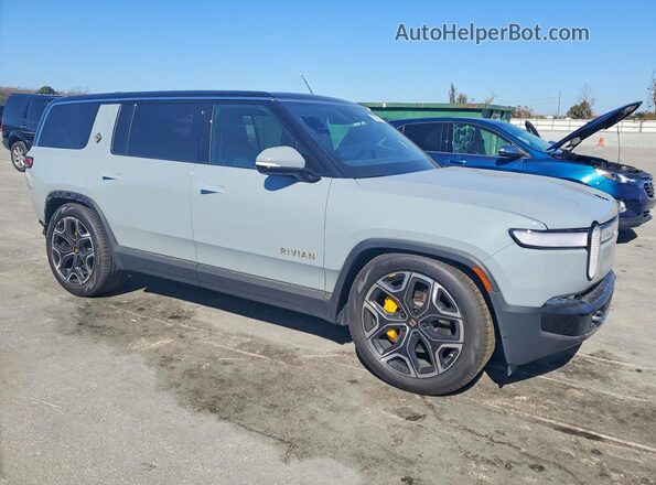 7PDSGABA7RN032856 2024 RIVIAN R1S Gray Delantero derecho