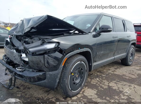 7PDSGBBA4SN049092 2025 RIVIAN R1S Черный Передняя левая четверть