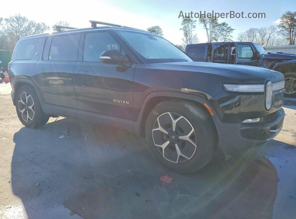 7PDSGBBA9RN033044 2024 RIVIAN R1S Черный Передняя правая четверть