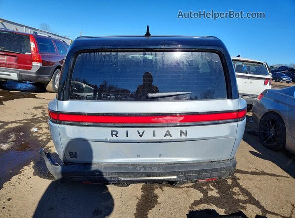 7PDSGCBA3TN084858 2026 RIVIAN R1S Белый Вид сзади