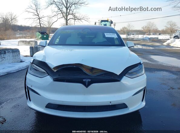 7SAXCAE51NF356436 2022 TESLA MODEL X Белый Вид спереди