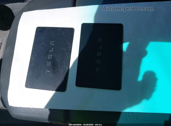 7SAXCAE52PF425296 2023 TESLA MODEL X Черный Вид панели приборов