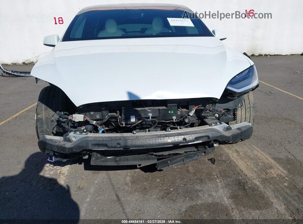 7SAXCBE50NF362668 2022 TESLA MODEL X Белый Вид спереди
