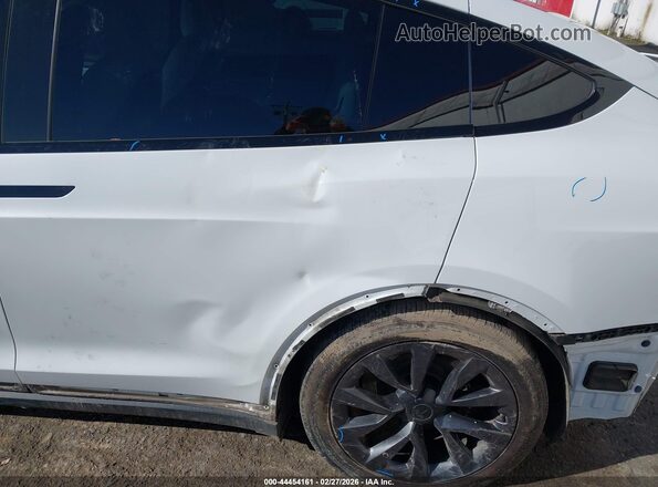 7SAXCBE50NF362668 2022 TESLA MODEL X Белый 