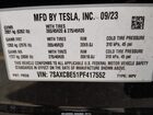 2023 Tesla Model X Dual Motor All-wheel Drive/standard Range Черный vin: 7SAXCBE51PF417552