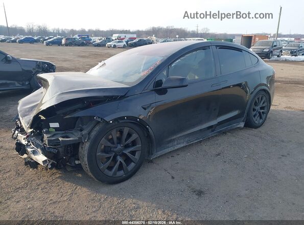7SAXCBE51RF455317 2024 TESLA MODEL X Черный Передняя левая четверть