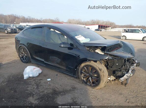 7SAXCBE51RF455317 2024 TESLA MODEL X Черный Передняя правая четверть