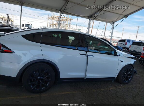 7SAXCBE52RF441278 2024 TESLA MODEL X White Vista interior de 360 grados