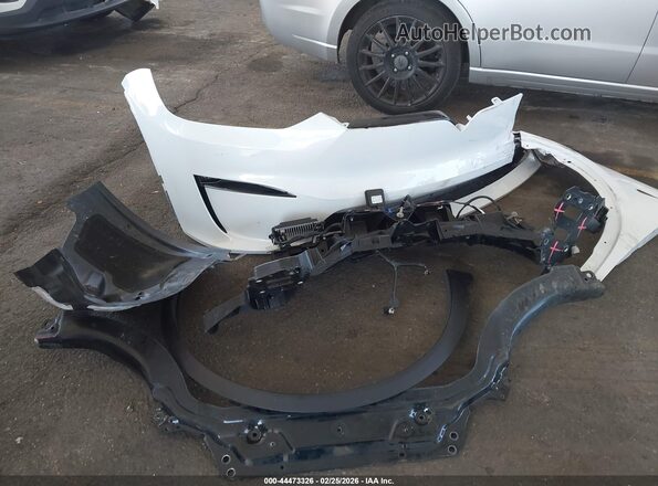 7SAXCBE52RF441278 2024 TESLA MODEL X White Vista del cuadro de instrumentos