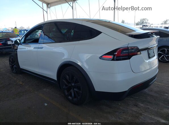 7SAXCBE52RF441278 2024 TESLA MODEL X White Trasero izquierdo