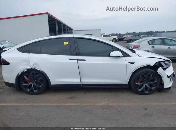 7SAXCBE67TF478665 2026 TESLA MODEL X Белый Вид задней части салона
