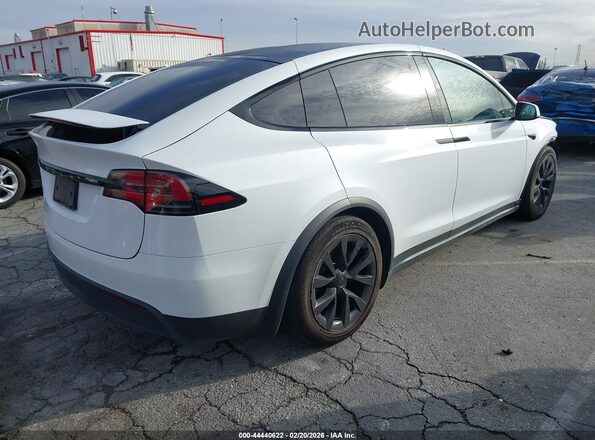 7SAXCDE55PF401009 2023 TESLA MODEL X Белый Задняя правая четверть