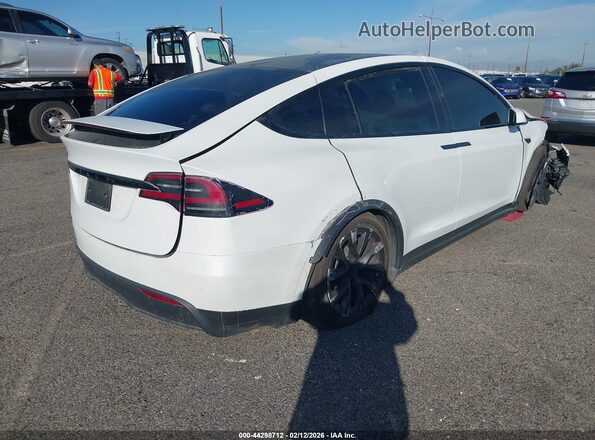 7SAXCDE56RF435060 2024 TESLA MODEL X Белый Задняя правая четверть