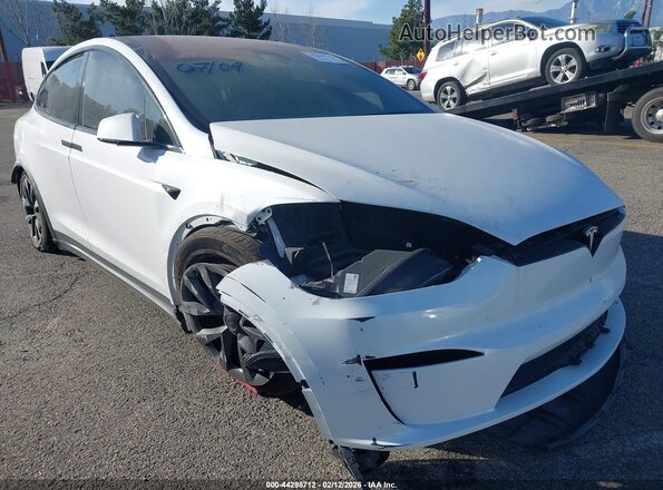 7SAXCDE56RF435060 2024 TESLA MODEL X Белый Вид спереди