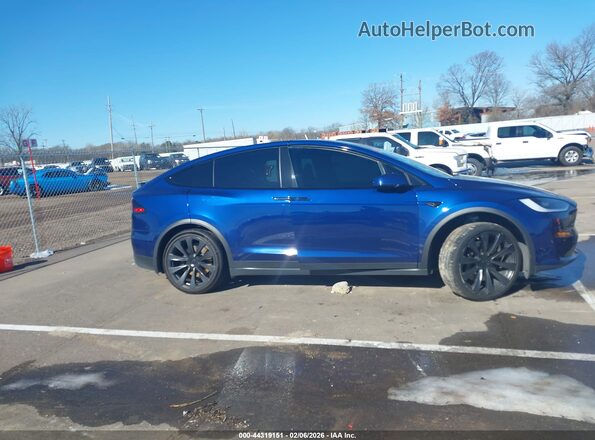 7SAXCDE56RF449749 2024 TESLA MODEL X Синий Вид панели приборов