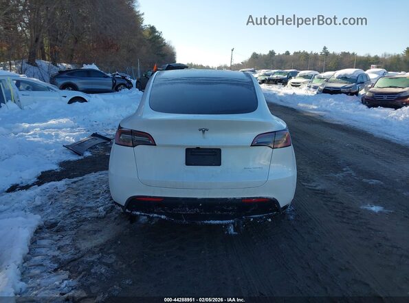 7SAYGAEE9SF262471 2025 TESLA MODEL Y White 