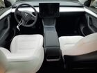 2024 Tesla Model Y White vin: 7SAYGDED1RF094232