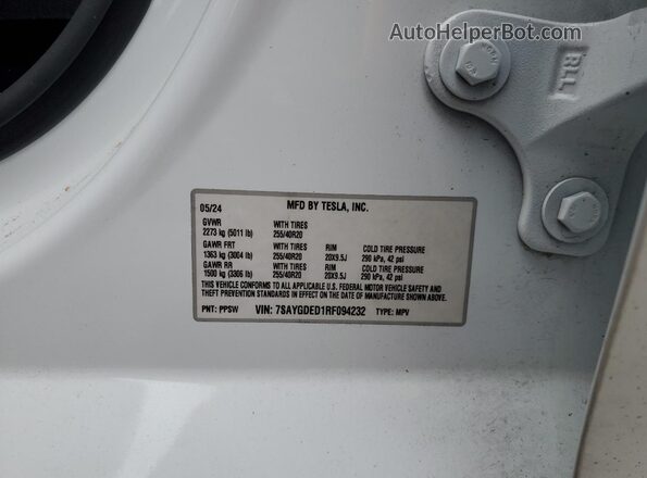 7SAYGDED1RF094232 2024 TESLA MODEL White VIN կոդի պիտակի տեսք